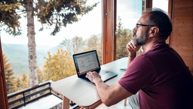 ¿Qué tan fácil es reubicarse después de conseguir un trabajo remoto?